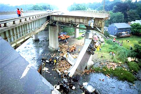 bridge collapse in ct 2018